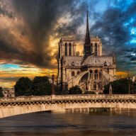 „Silvestrovský Paríž: Polnoc v meste svetiel a lásky“