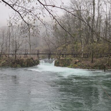 Smaragdové Plitvice a večerný Záhreb 054