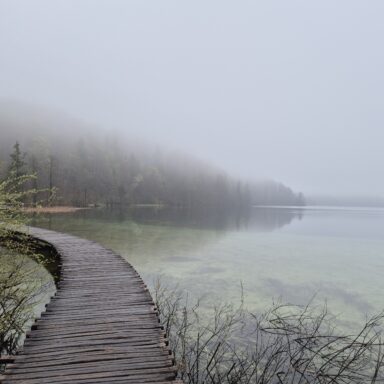 Smaragdové Plitvice a večerný Záhreb 059