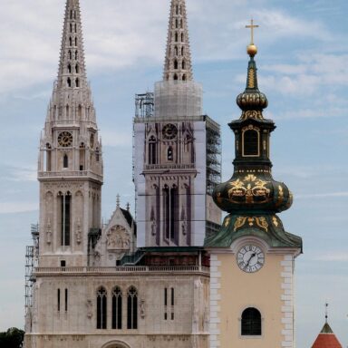 Smaragdové Plitvice a večerný Záhreb 071