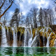 Smaragdové Plitvice a večerný Záhreb