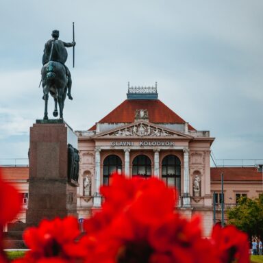 Smaragdové Plitvice a večerný Záhreb 073