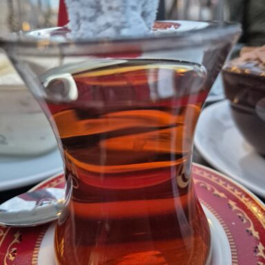 Istanbul bez hraníc: Orient v premiérovom štýle 090