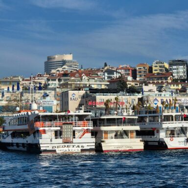 Istanbul bez hraníc: Orient v premiérovom štýle 080