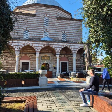 Istanbul bez hraníc: Orient v premiérovom štýle 038