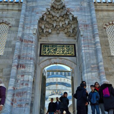 Istanbul bez hraníc: Orient v premiérovom štýle 010